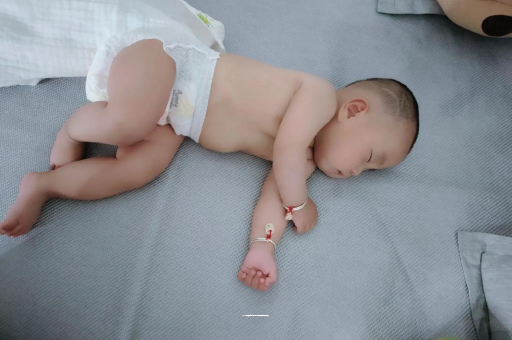 肇东9个月宝宝可以吃盐吗