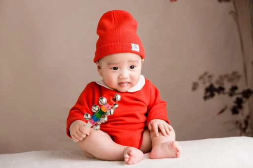 肇东怀孕初期的胸部症状