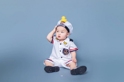 肇东宝宝几个月攒肚子